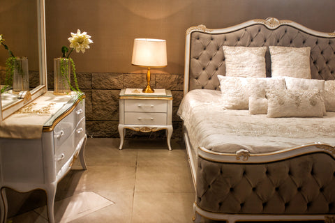 Italian Carving Bed